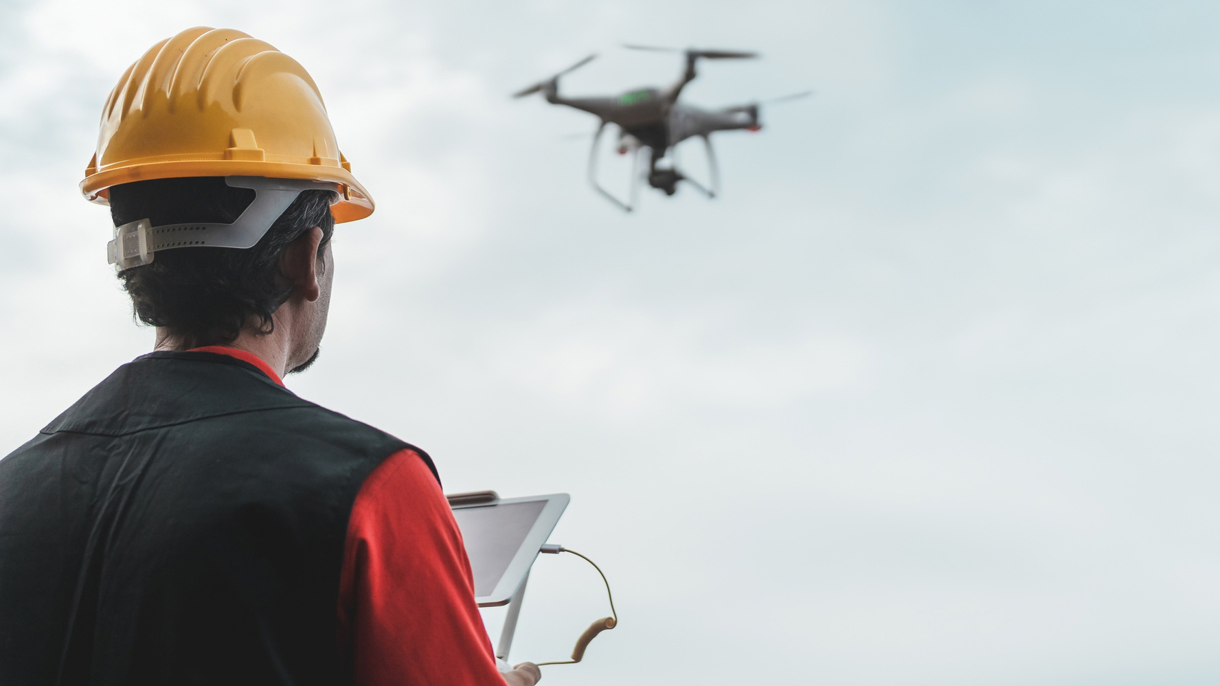 دوره عمومی خلبانی پهپاد آکادمی کارتال