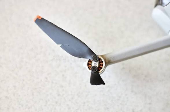 drone-propeller-flight-time